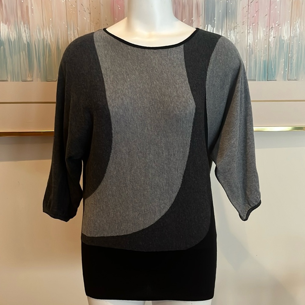 Style & Co dolman sleeve artsy sweater M